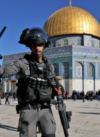 Israeli checkpoints have been choking Al-Quds City