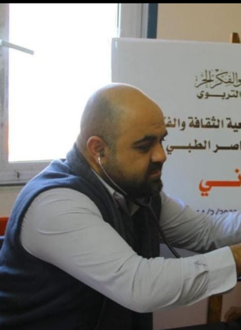 Dr. Hamdi Al-Najjar Martyred, Reunites with His Nine Children